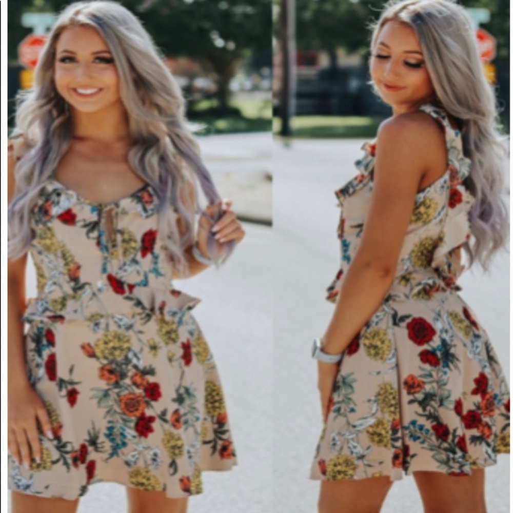 THE asher dress ruffle floral